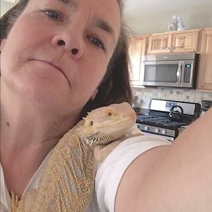 Meet your Posher, Marian